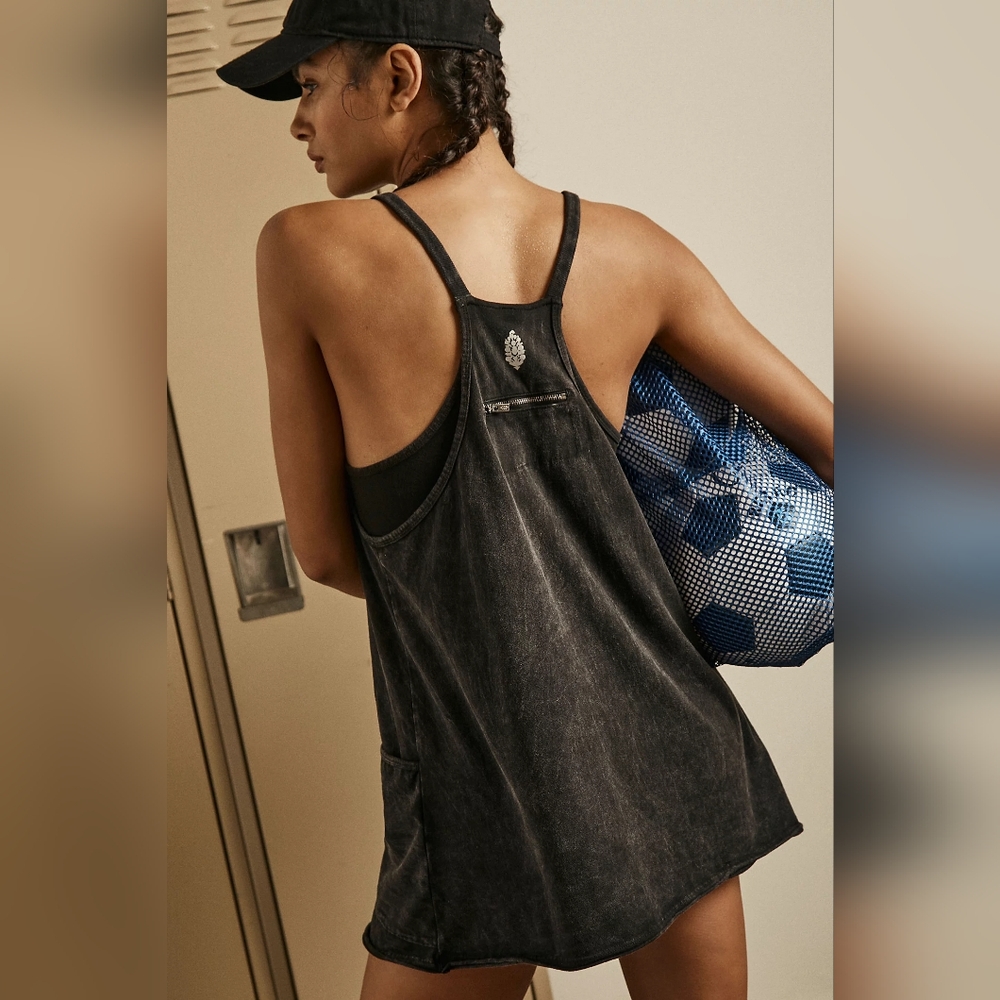 NWT Hot Shot Onesie Size Small